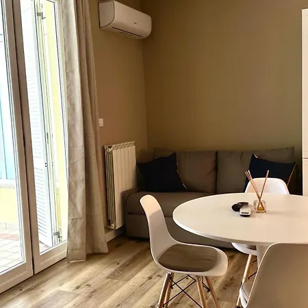 P040 - Porto Recanati, Nuovo Monolocale Fronte Mare